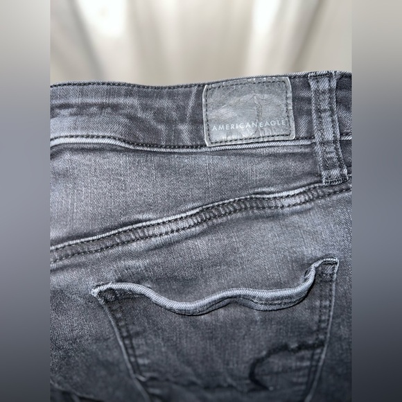 American Eagle Jeans - Picture 4 of 6